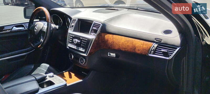 Внедорожник / Кроссовер Mercedes-Benz GL-Class 2013 в Киеве фото 19 Внедорожник / Кроссовер Mercedes-Benz GL-Class 2013 в Киеве