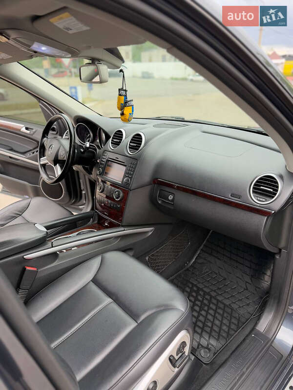 Позашляховик / Кросовер Mercedes-Benz GL-Class 2011 в Дніпрі