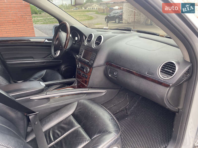Позашляховик / Кросовер Mercedes-Benz GL-Class 2008 в Ромнах