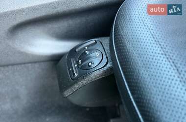 Позашляховик / Кросовер Mercedes-Benz GL-Class 2011 в 