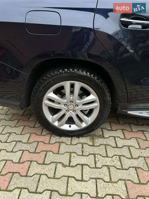 Позашляховик / Кросовер Mercedes-Benz GL-Class 2013 в Івано-Франківську фото 17 Позашляховик / Кросовер Mercedes-Benz GL-Class 2013 в Івано-Франківську