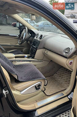 Внедорожник / Кроссовер Mercedes-Benz GL-Class 2010 в 