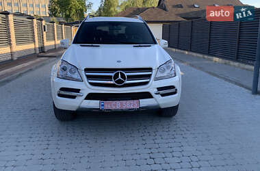 Внедорожник / Кроссовер Mercedes-Benz GL-Class 2012 в 