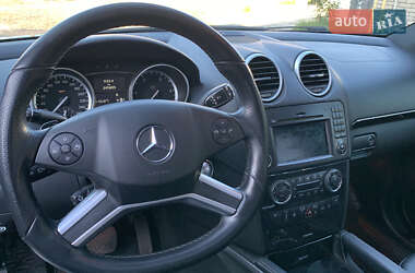 Внедорожник / Кроссовер Mercedes-Benz GL-Class 2012 в 