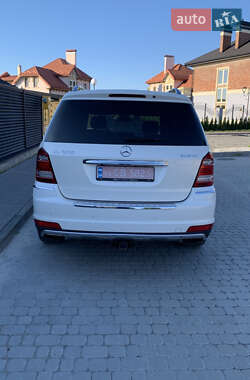 Внедорожник / Кроссовер Mercedes-Benz GL-Class 2012 в 