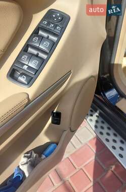 Внедорожник / Кроссовер Mercedes-Benz GL-Class 2011 в 