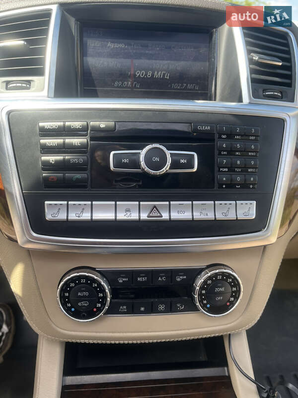 Внедорожник / Кроссовер Mercedes-Benz GL-Class 2013 в Белгороде-Днестровском