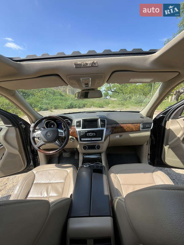 Внедорожник / Кроссовер Mercedes-Benz GL-Class 2013 в Белгороде-Днестровском