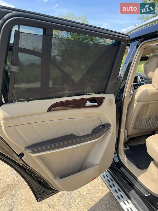 Внедорожник / Кроссовер Mercedes-Benz GL-Class 2013 в Белгороде-Днестровском