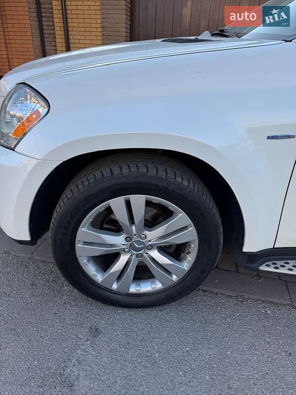 Внедорожник / Кроссовер Mercedes-Benz GL-Class 2012 в Днепре