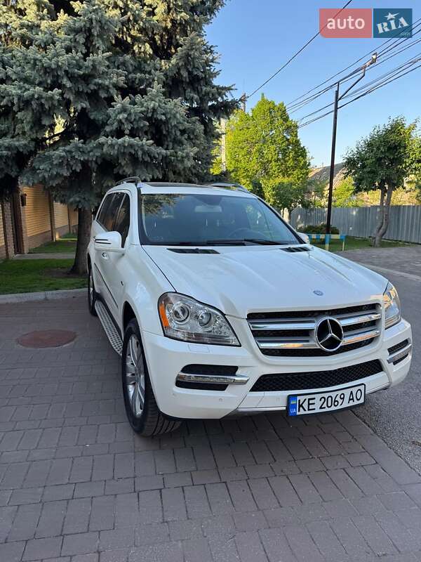 Mercedes-Benz GL-Class 2012