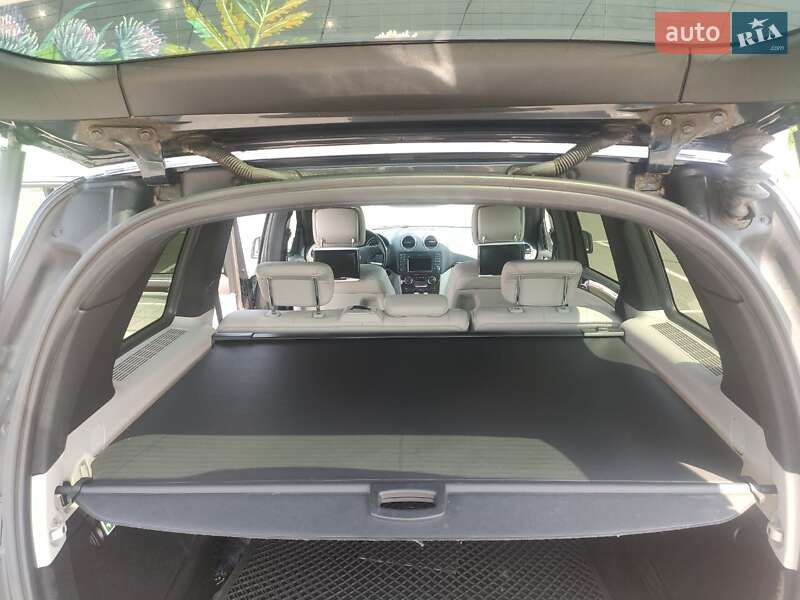Позашляховик / Кросовер Mercedes-Benz GL-Class 2010 в Києві