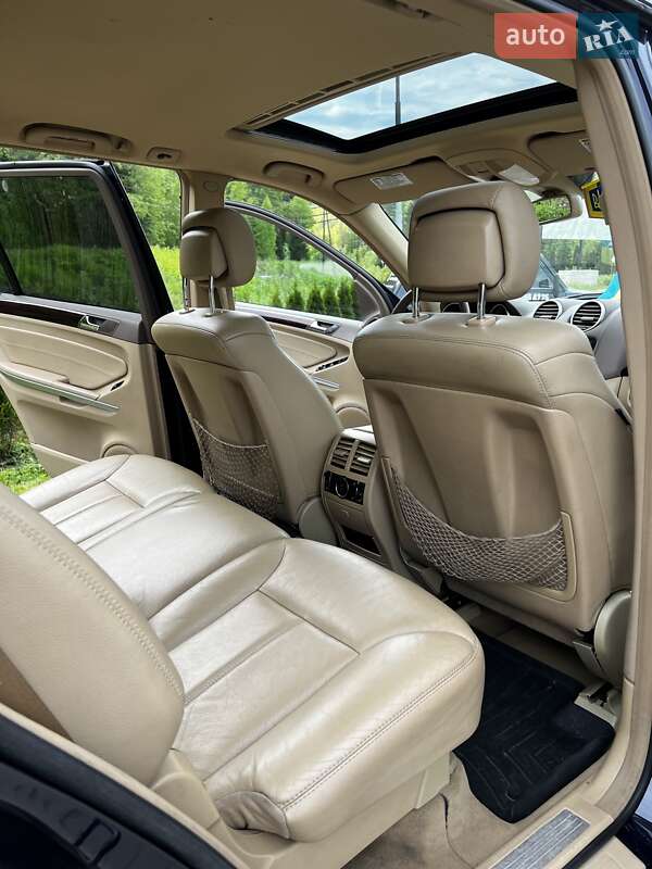 Позашляховик / Кросовер Mercedes-Benz GL-Class 2009 в Ворохті