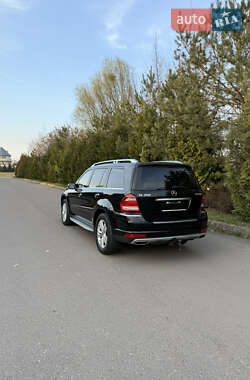 Внедорожник / Кроссовер Mercedes-Benz GL-Class 2009 в 
