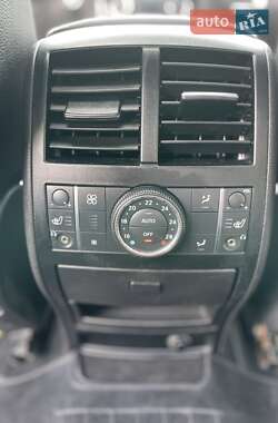 Позашляховик / Кросовер Mercedes-Benz GL-Class 2011 в 