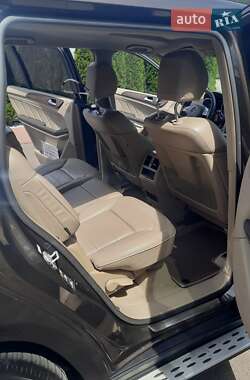Внедорожник / Кроссовер Mercedes-Benz GL-Class 2012 в 