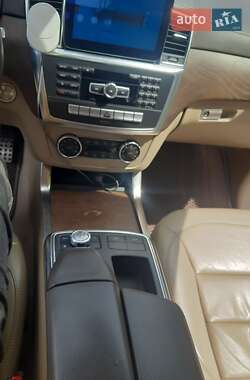 Внедорожник / Кроссовер Mercedes-Benz GL-Class 2012 в 