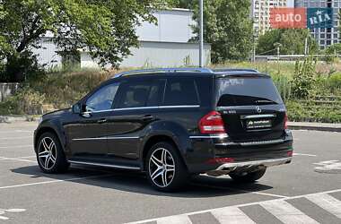 Внедорожник / Кроссовер Mercedes-Benz GL-Class 2010 в 