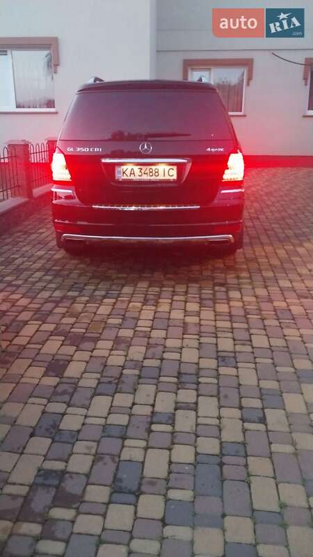 Позашляховик / Кросовер Mercedes-Benz GL-Class 2012 в Києві