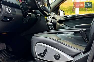 Позашляховик / Кросовер Mercedes-Benz GL-Class 2011 в 