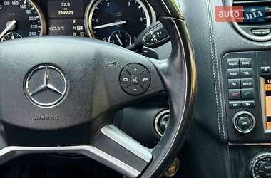 Позашляховик / Кросовер Mercedes-Benz GL-Class 2011 в 