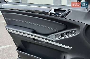 Позашляховик / Кросовер Mercedes-Benz GL-Class 2011 в 