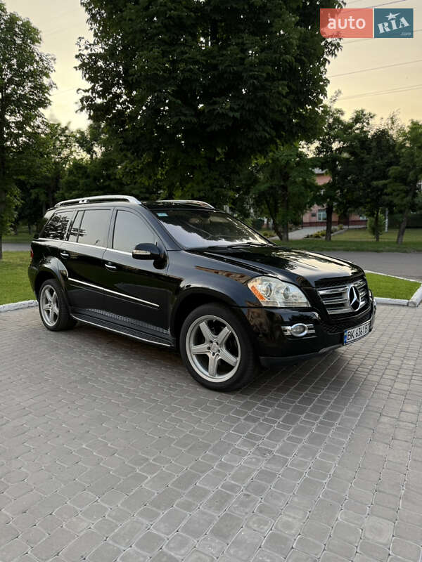 Внедорожник / Кроссовер Mercedes-Benz GL-Class 2007 в Смеле