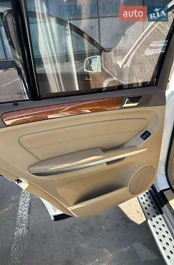 Внедорожник / Кроссовер Mercedes-Benz GL-Class 2010 в 