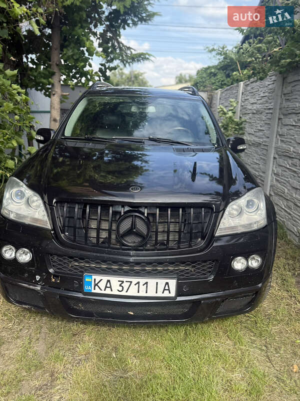 Позашляховик / Кросовер Mercedes-Benz GL-Class 2008 в 