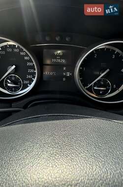 Внедорожник / Кроссовер Mercedes-Benz GL-Class 2010 в 