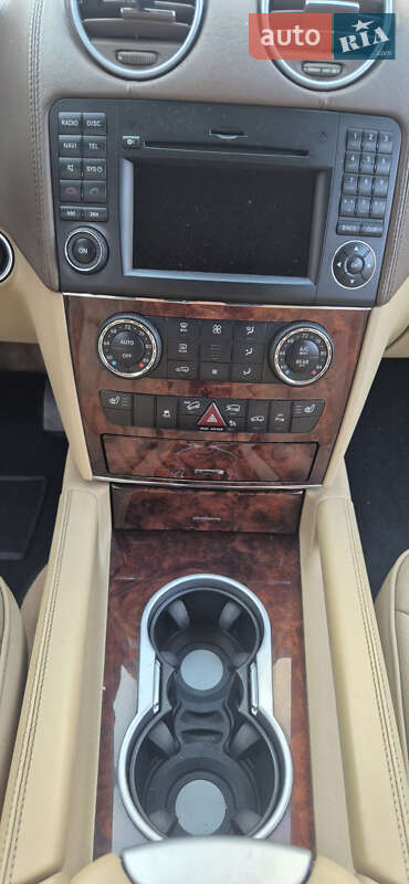 Внедорожник / Кроссовер Mercedes-Benz GL-Class 2011 в Дубно