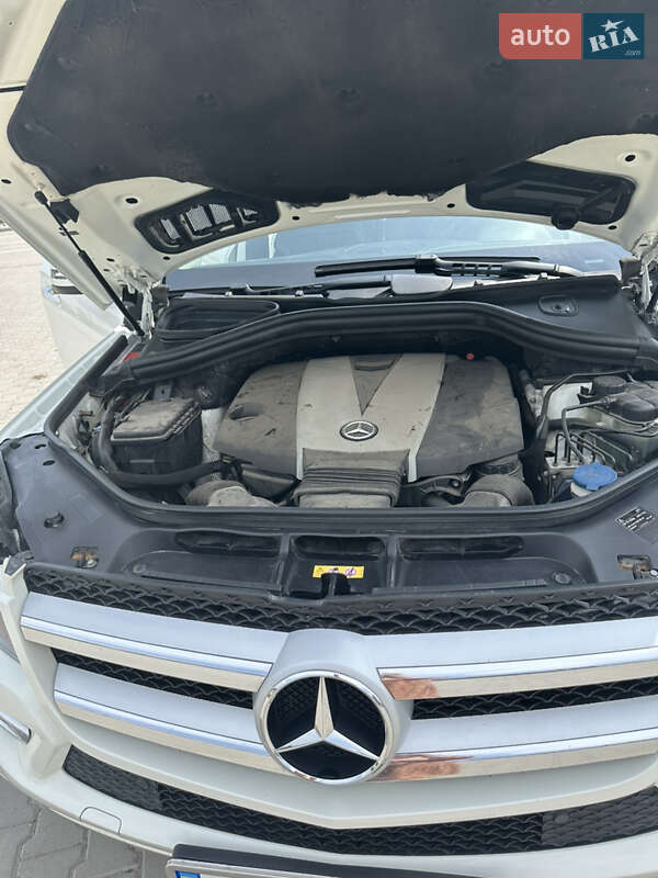 Внедорожник / Кроссовер Mercedes-Benz GL-Class 2013 в Тульчине фото 20 Внедорожник / Кроссовер Mercedes-Benz GL-Class 2013 в Тульчине
