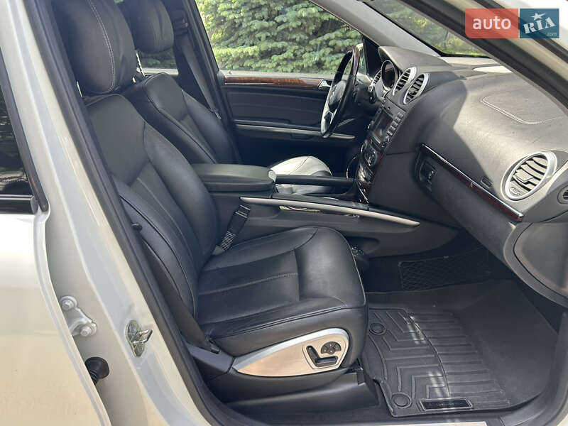 Позашляховик / Кросовер Mercedes-Benz GL-Class 2010 в Павлограді фото 17 Позашляховик / Кросовер Mercedes-Benz GL-Class 2010 в Павлограді