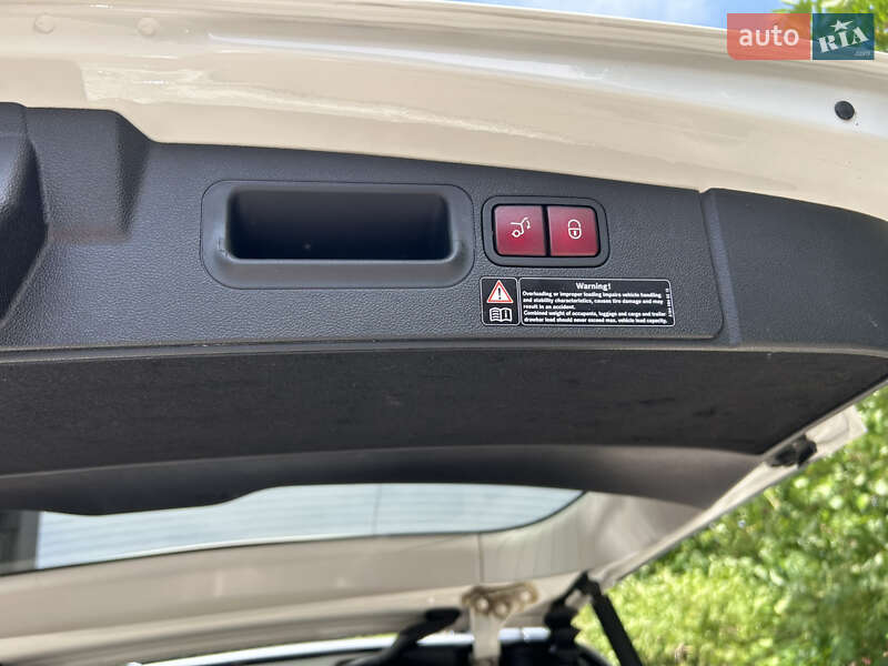 Позашляховик / Кросовер Mercedes-Benz GL-Class 2010 в Павлограді фото 21 Позашляховик / Кросовер Mercedes-Benz GL-Class 2010 в Павлограді