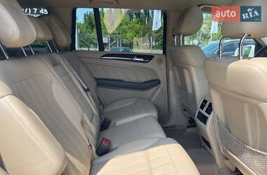 Внедорожник / Кроссовер Mercedes-Benz GL-Class 2015 в 