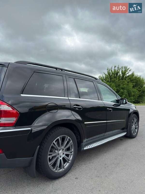 Внедорожник / Кроссовер Mercedes-Benz GL-Class 2007 в Александрие