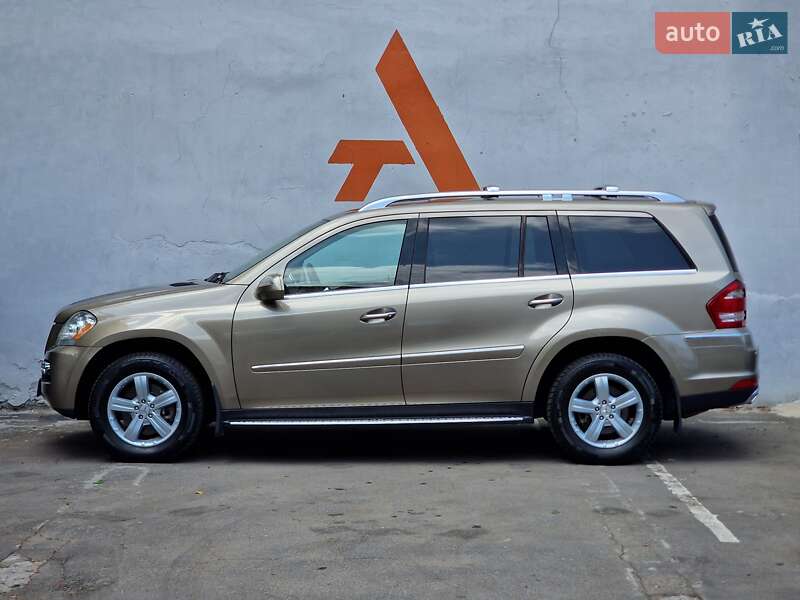 Позашляховик / Кросовер Mercedes-Benz GL-Class 2010 в Одесі