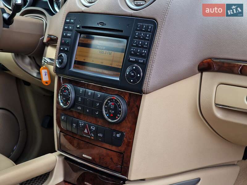 Позашляховик / Кросовер Mercedes-Benz GL-Class 2010 в Одесі