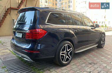 Внедорожник / Кроссовер Mercedes-Benz GL-Class 2012 в 