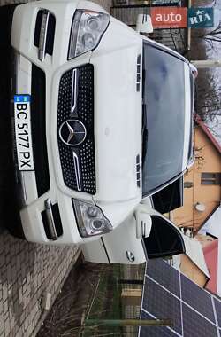 Позашляховик / Кросовер Mercedes-Benz GL-Class 2012 в 
