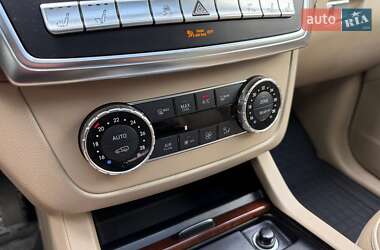 Внедорожник / Кроссовер Mercedes-Benz GL-Class 2013 в 