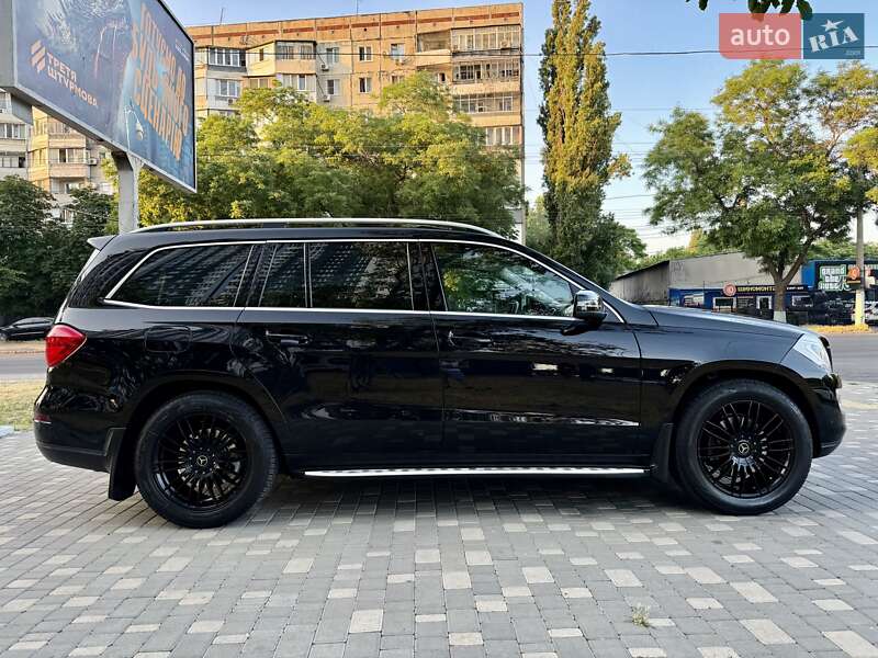 Позашляховик / Кросовер Mercedes-Benz GL-Class 2013 в Одесі