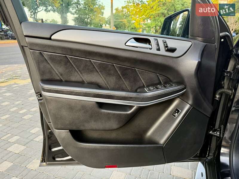 Позашляховик / Кросовер Mercedes-Benz GL-Class 2013 в Одесі