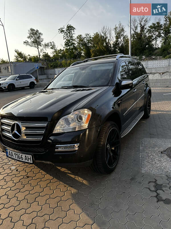 Внедорожник / Кроссовер Mercedes-Benz GL-Class 2009 в Киеве