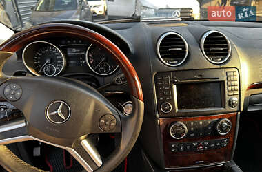 Внедорожник / Кроссовер Mercedes-Benz GL-Class 2009 в 