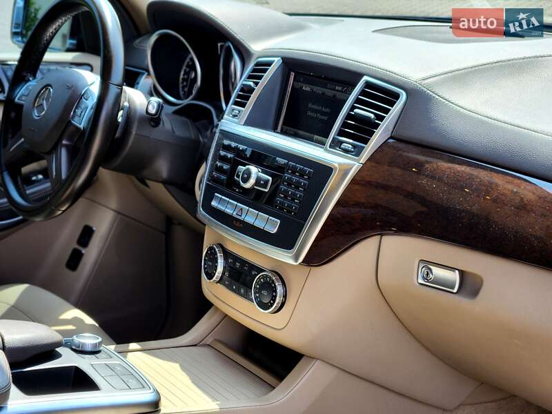 Внедорожник / Кроссовер Mercedes-Benz GL-Class 2014 в Черновцах