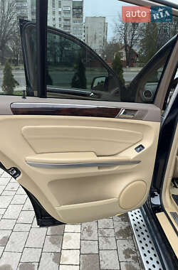 Внедорожник / Кроссовер Mercedes-Benz GL-Class 2012 в 