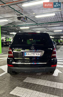 Внедорожник / Кроссовер Mercedes-Benz GL-Class 2008 в 