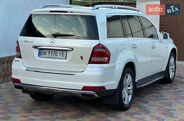 Внедорожник / Кроссовер Mercedes-Benz GL-Class 2010 в 