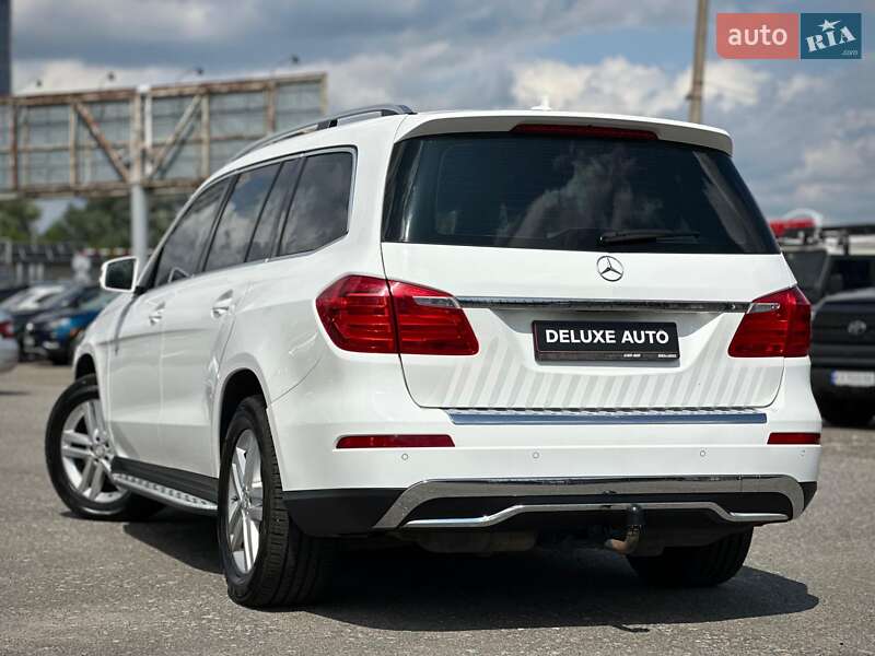Позашляховик / Кросовер Mercedes-Benz GL-Class 2015 в Києві